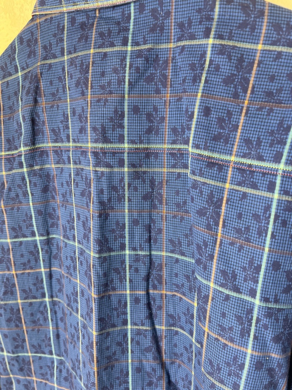 Robert Graham blue floral windowpane button down shirt XL - Picture 8 of 8